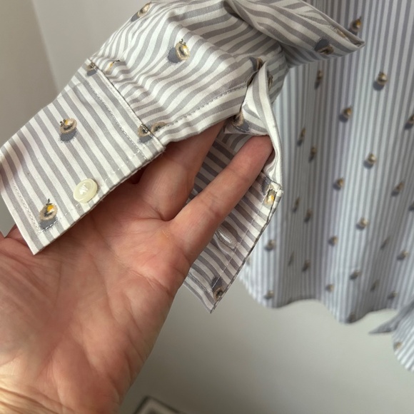 Banana Republic Dillon Grey White Stripe Button Up Shirt with Ornament Pattern S - Picture 6 of 7
